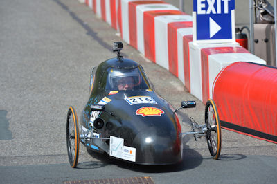 130522 UEN MI PIC Shell Eco Marathon 216 tb