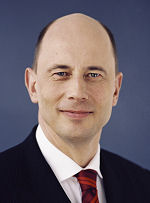 44253 136261