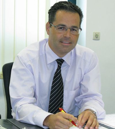 Both Dr. Pedro Navarro