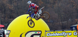 GoldenTyre tb