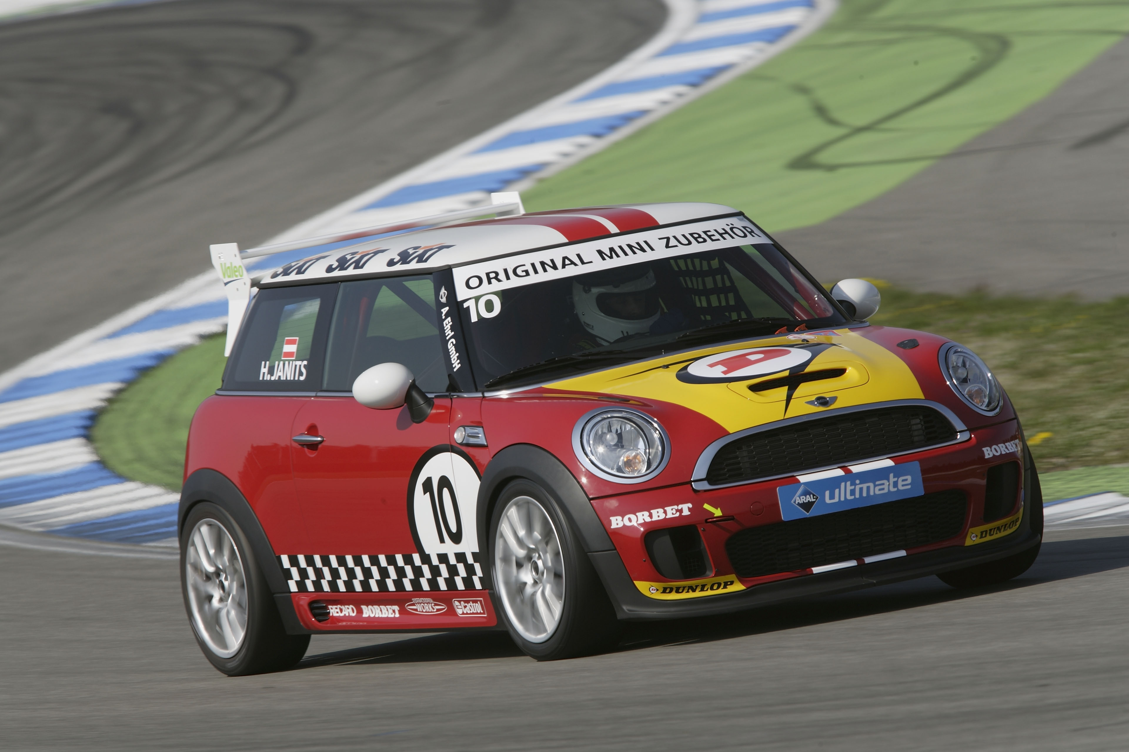 MINI Challenge 2008 a