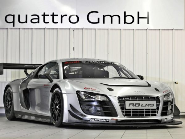 R8u