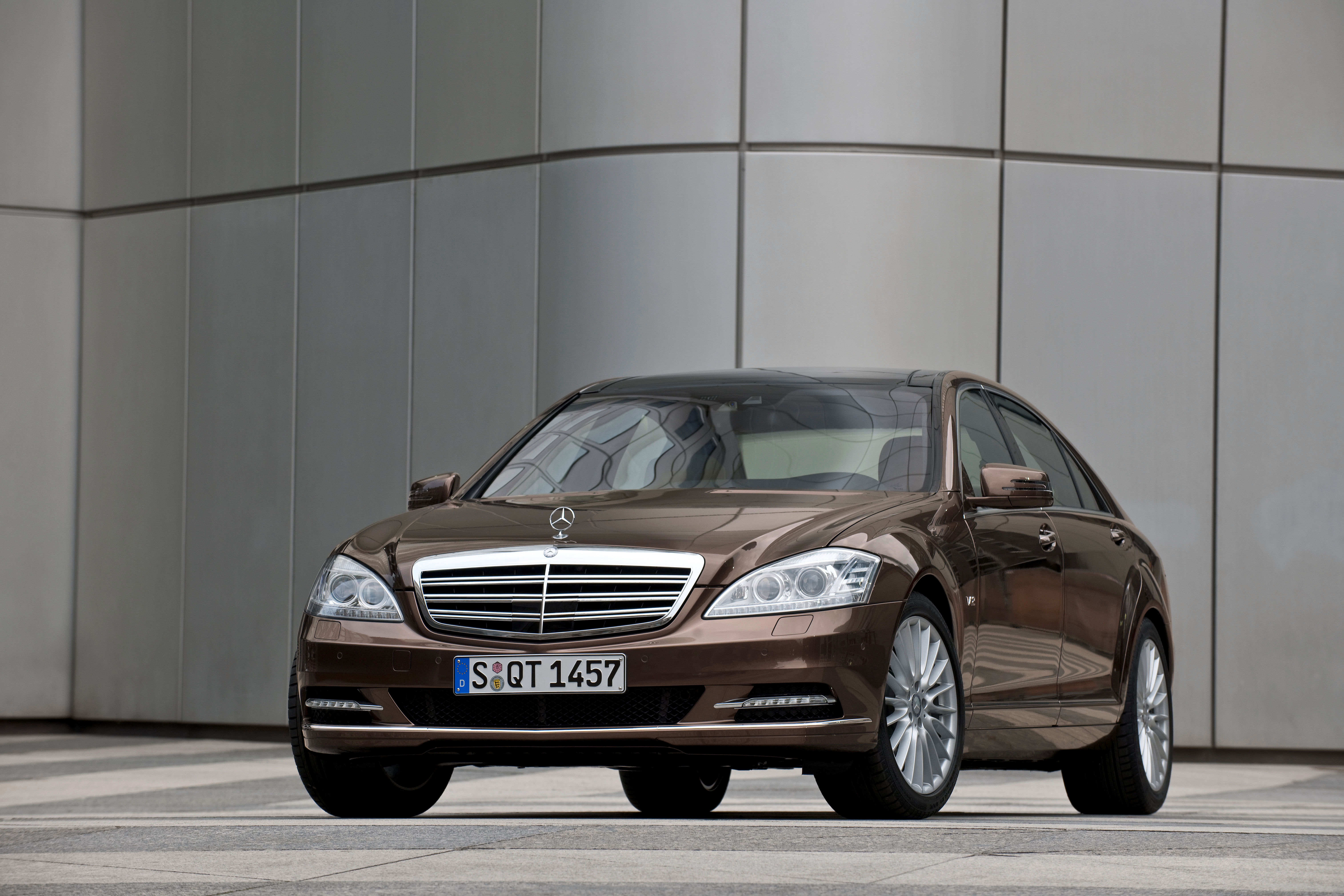 S600