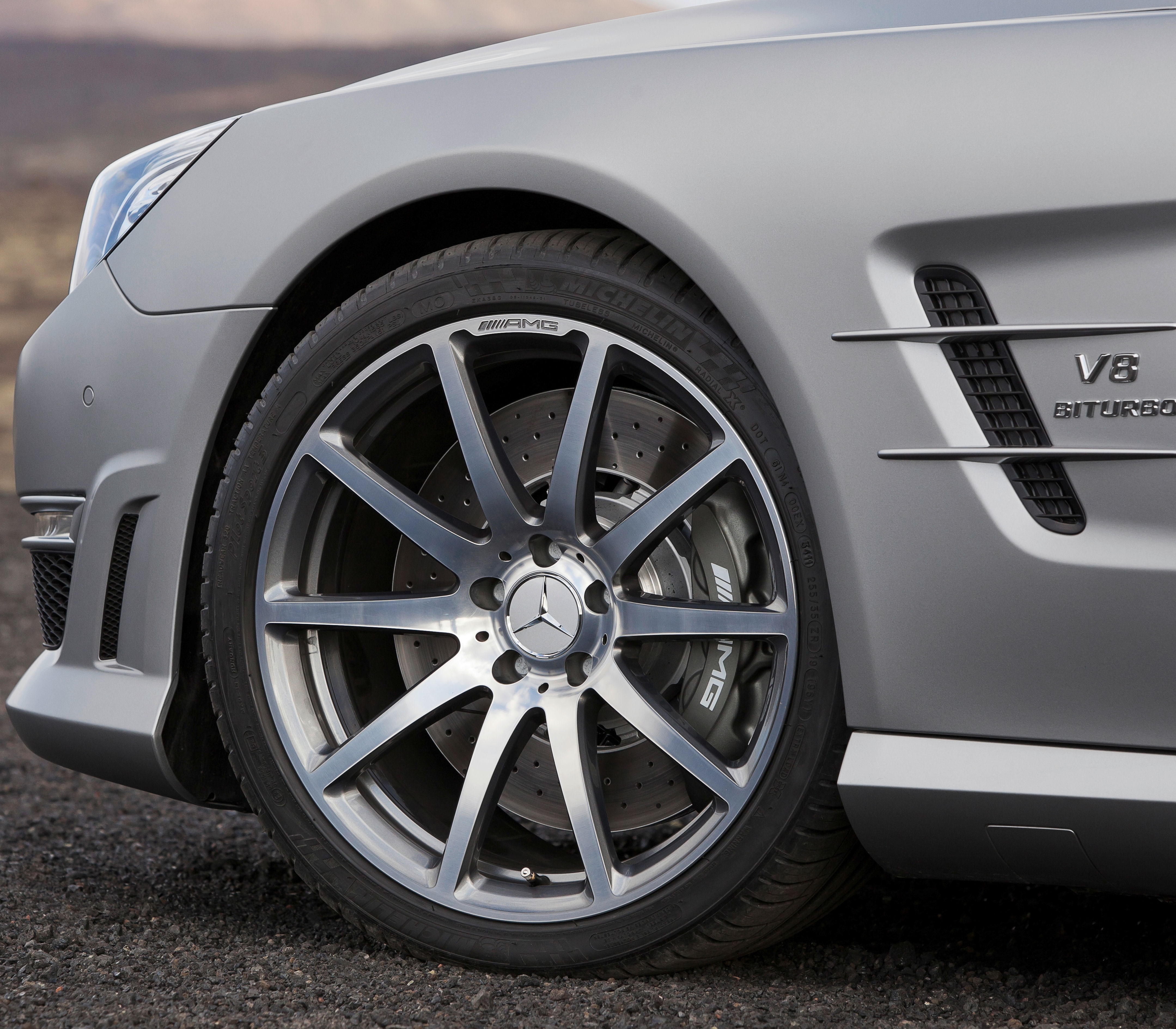 SL63