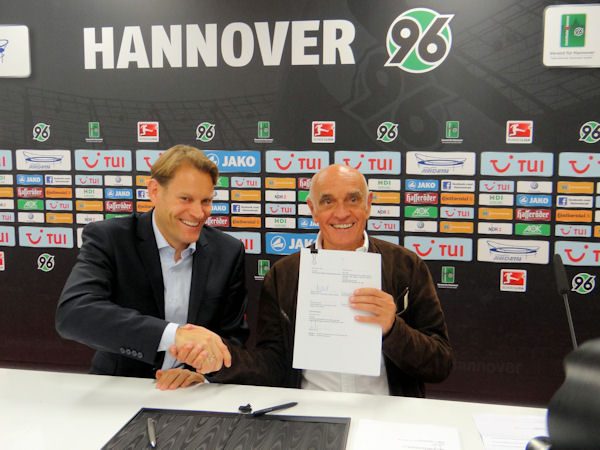Unterzeichnung tb