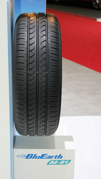 Yokohama BluEarth AE 01 1 tb