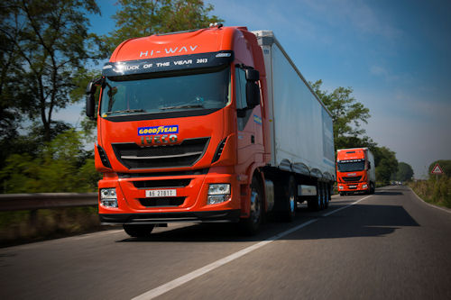 Goodyear KMAX FUELMAX Driving 3 tb