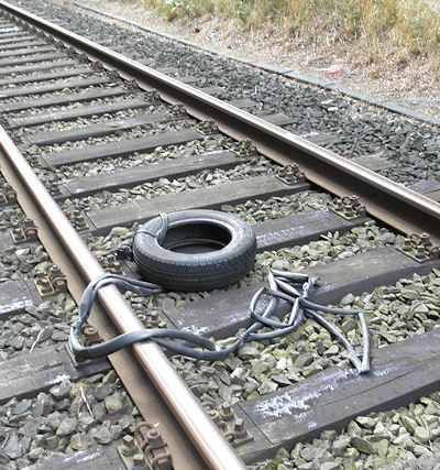 Polizeipresse Anschlag auf Bahnlinie