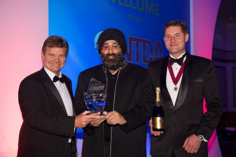 TAFF Award Infinity tb