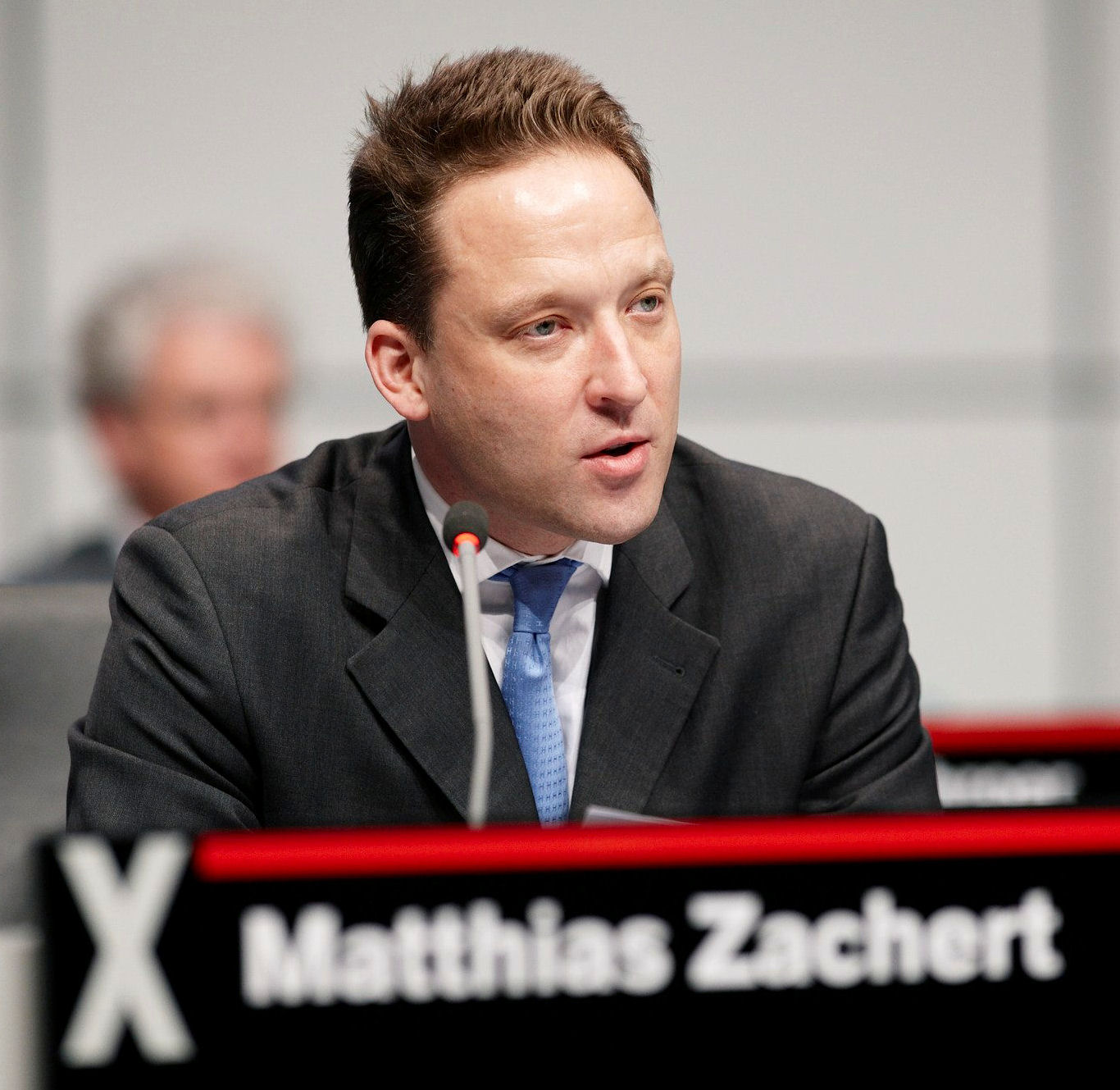 ZachertM