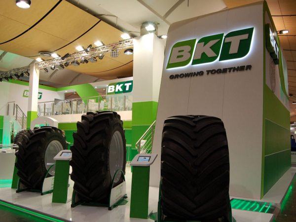 bktStand