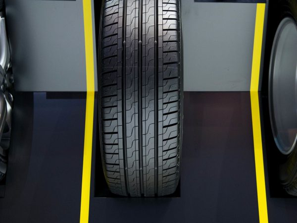 Pirelli Carrier tb