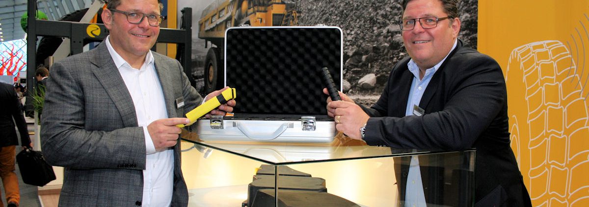 Rösler Paul und Marting Reifen Messe tb