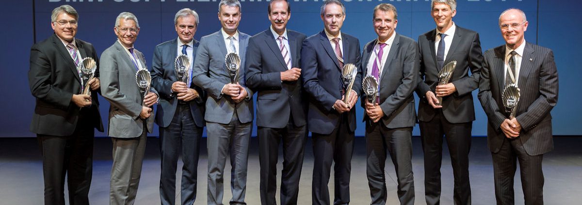 Pirelli erhält BMW Supplier Award tb