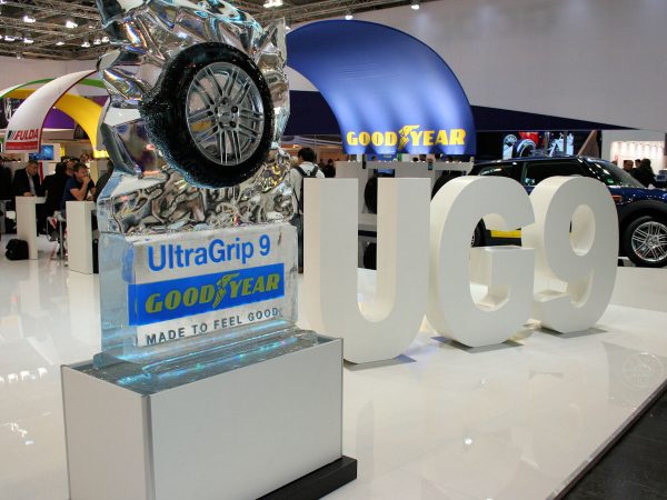 UG9 Premio tb