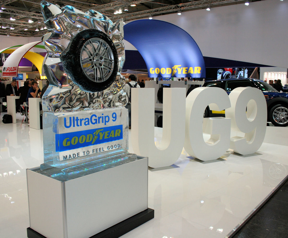 UG9 Premio tb