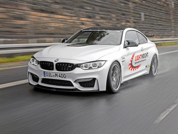 BMW M4 tb
