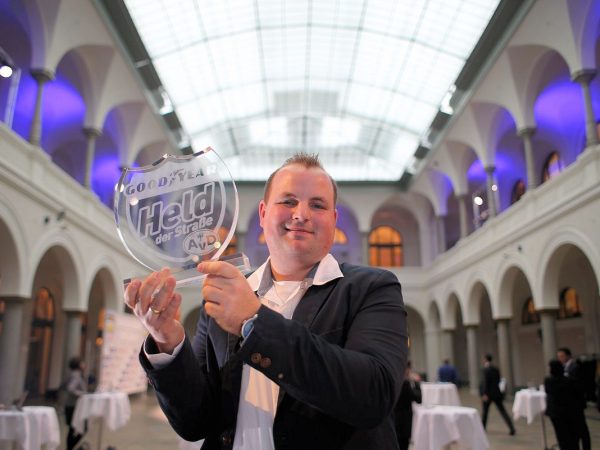 Bild 2 Goodyear Wahl Held der Straße 2014 tb