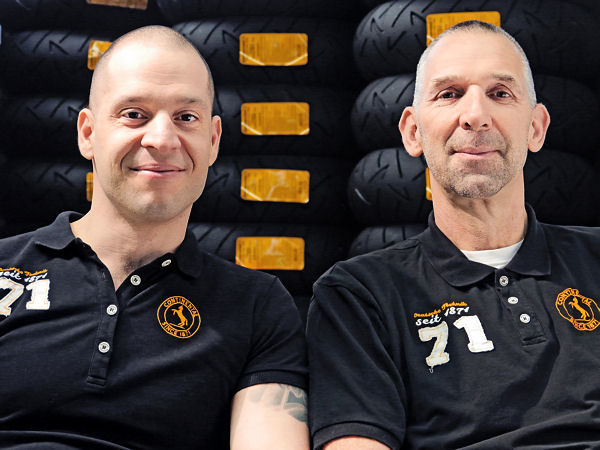 Conti Motorradreifenmarketing und vertrieb