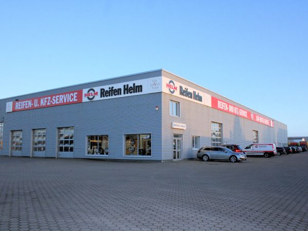 Reifen Helm Stade tb
