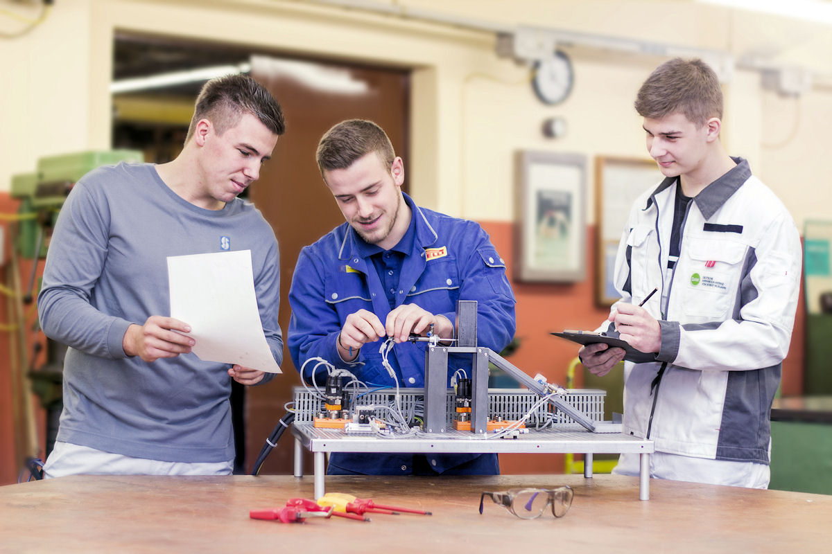 Ausbildung bei Pirelli tb