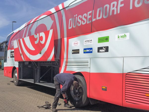 Fortuna Bus Reifenmontage tb