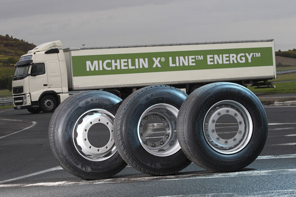 Michelin sponsert Scania Lkw Fahrerwettbewerb