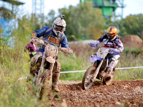 MotorradrefenDirekt Pirelli ECC tb
