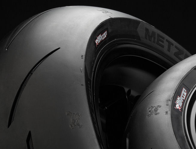 Metzeler Racetec RR als Guy Martin Sonderedition