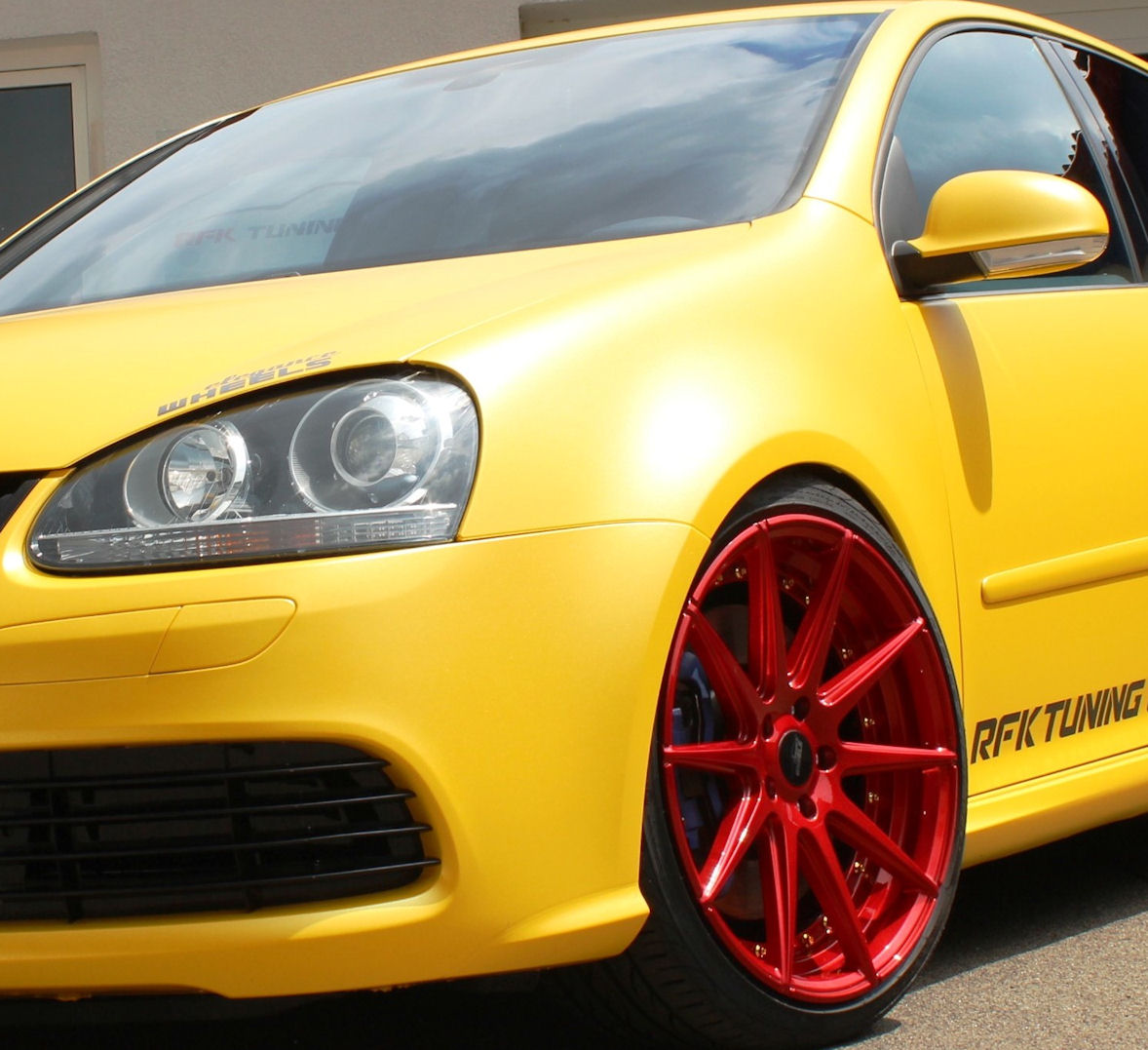 E1R32