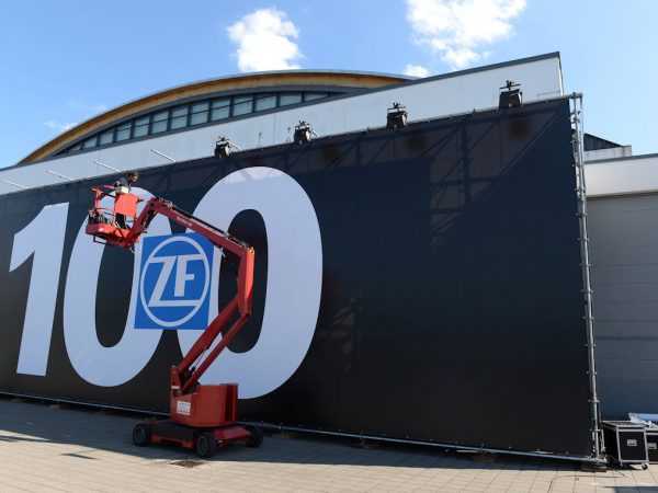 100ZF