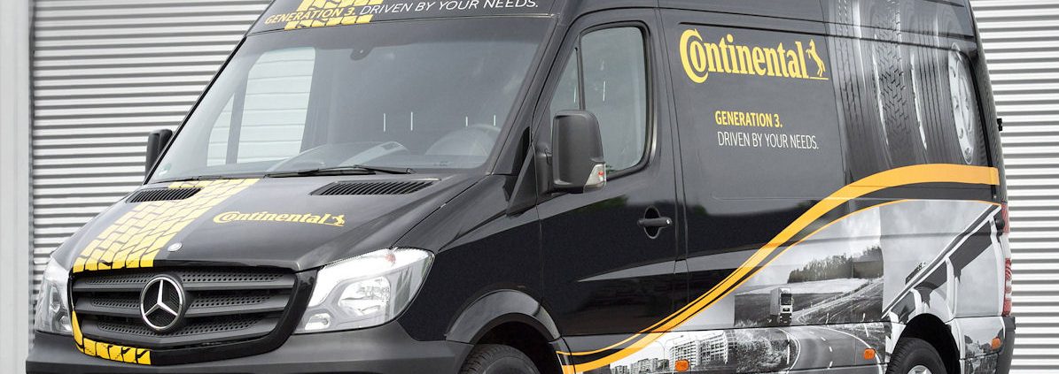 Continental Roadshow Transporter