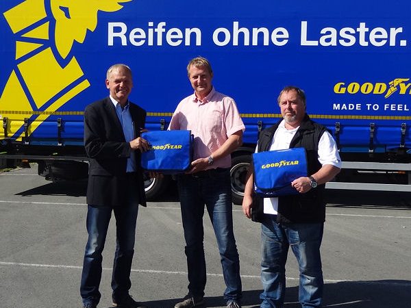 Goodyear GHP Planenwerbung Lkw Reifen