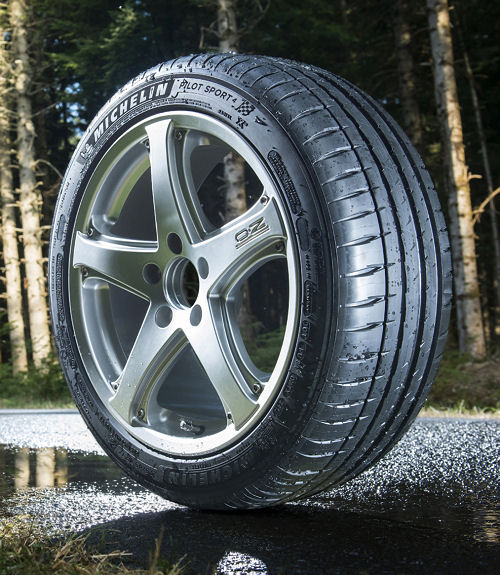 Michelin Pilot Sport 4
