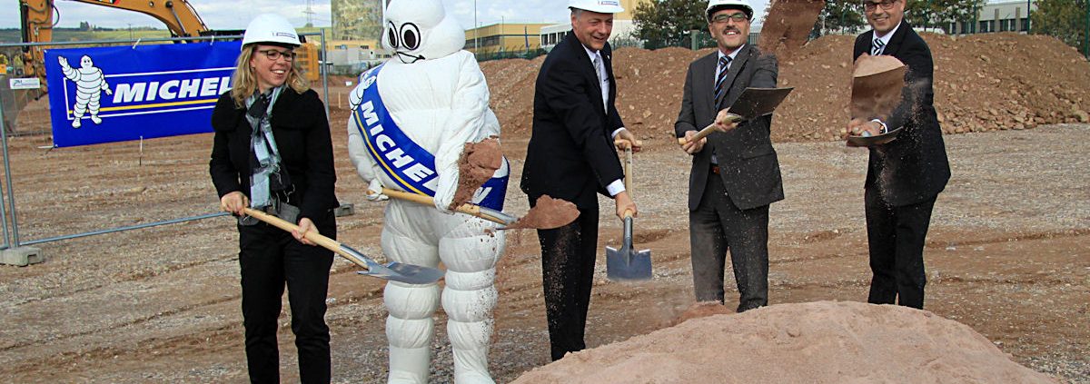 Michelin Spatenstich neue Lagehalle 1 tb