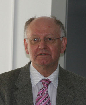 Heinrich Prof. Dr. Gert