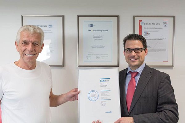 Tyremotive Crefozert