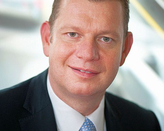 Dr. Peter Laier tb