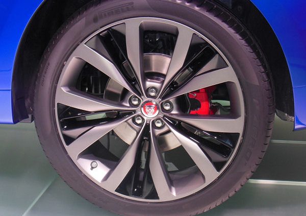 Pirelli OE Freigabe für Jaguar F Pace