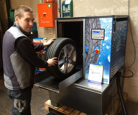Auswuchtwelt Kart Radwaschmaschine Wulkan 4x4HP