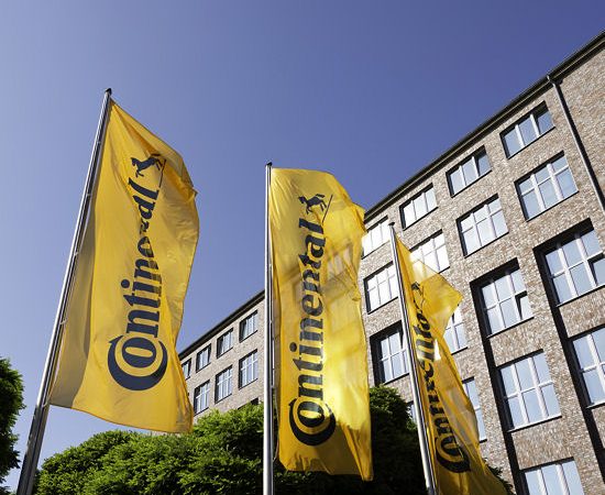 Conti Fahnen