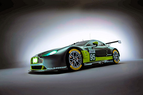 Dunlop 2016 Aston Martin V8 Vantage GTE tb