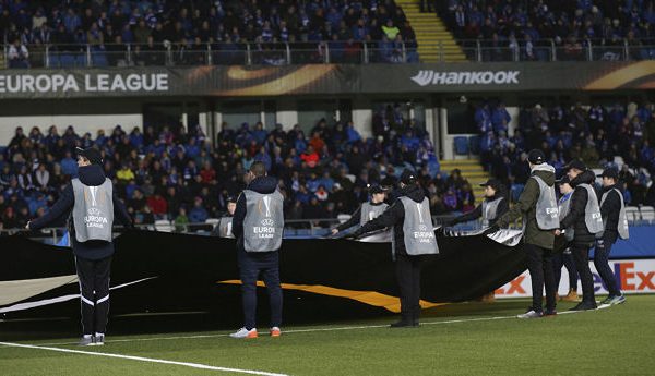 Hankook Europa League Mittelkreisfahnenträgerprogramm