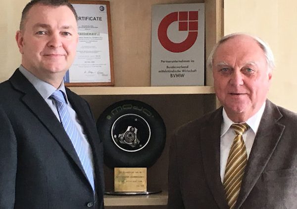 Geschäftsführung Reifenwerk Heidenau Gmbh Co KG tb