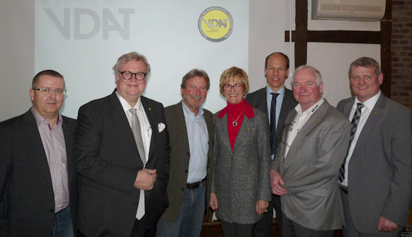 VDAT JHV 2016 Vorstand tb