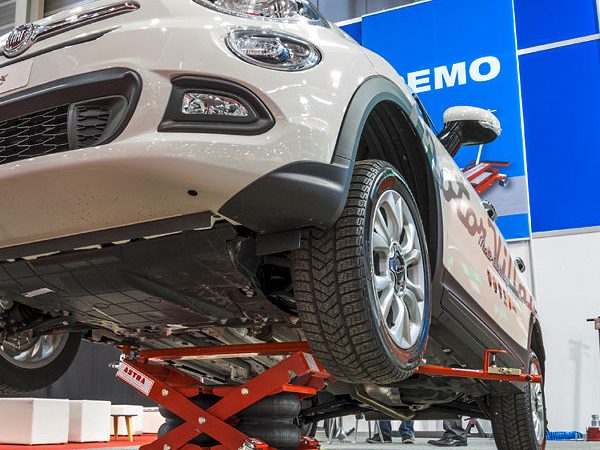 Auswuchtwelt Astra MiniLift