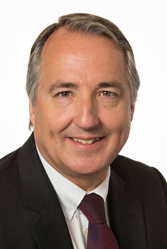 Oliver P Kuhrt 01
