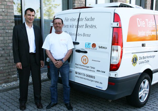Bridgestone spendet Reifen klein