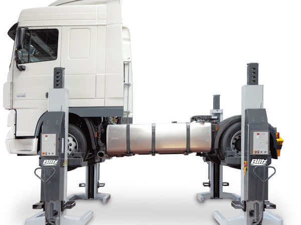 HYDROLIFTS2mitDAFvonderSeite tb