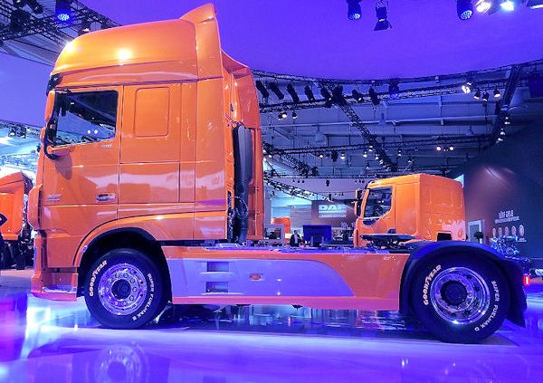 Goodyear SUPER FUELMAX DAF tb